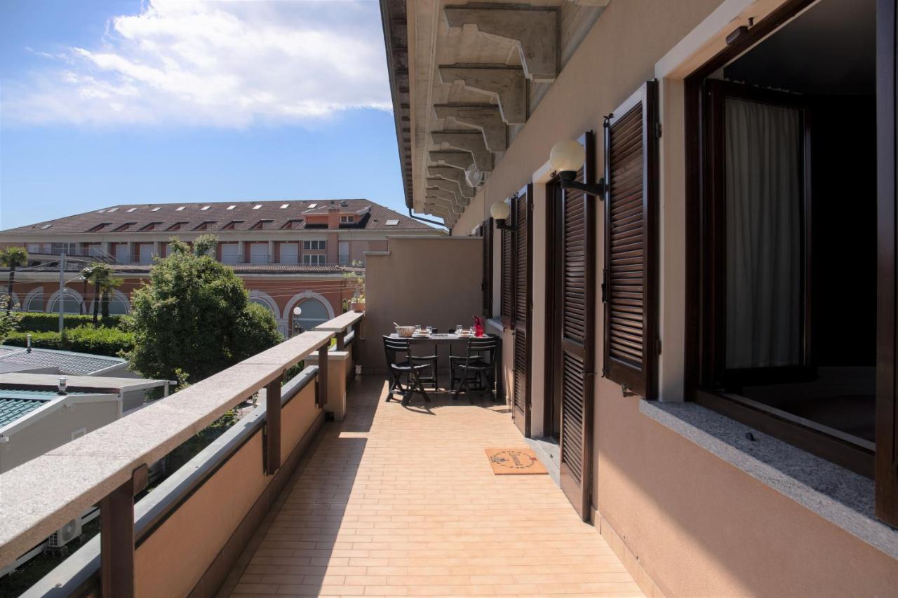 Casa Silvy Apartment บาเวโน ภายนอก รูปภาพ
